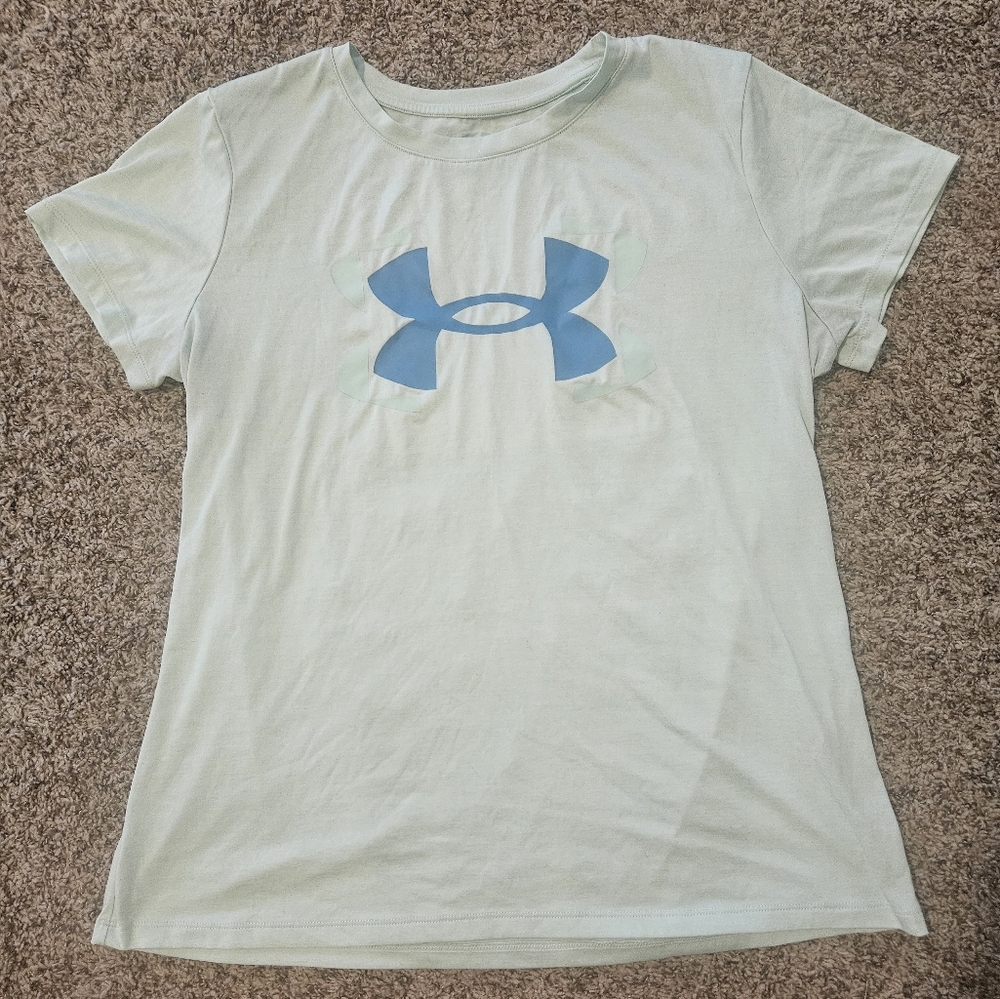 Women's Under Armour XL Shirt